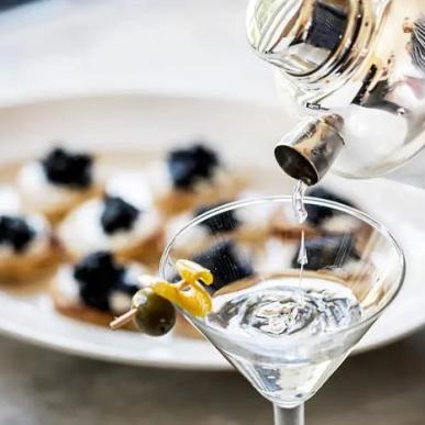 Deluxe caviar- og vinsmagning m. rundvisning